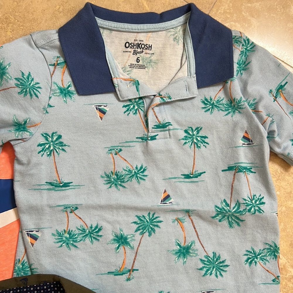 💙3 boy tops💙 - Picture 4 of 4